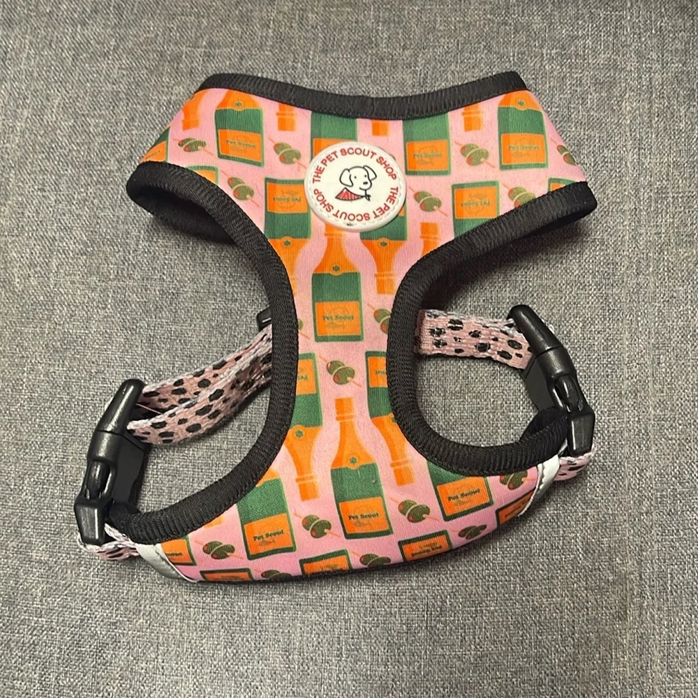 The Pet Scout Shop Prosecco Reversible Dog Harness